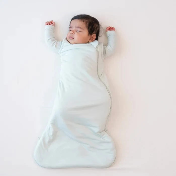 1.0 Sleep Bag in Dew Kyte Baby Lil Tulips