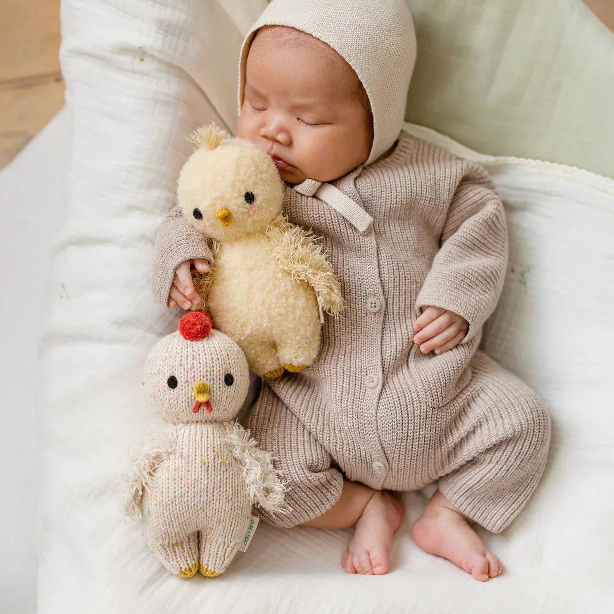 Baby Chicken Hand Knit cuddle+kind Lil Tulips