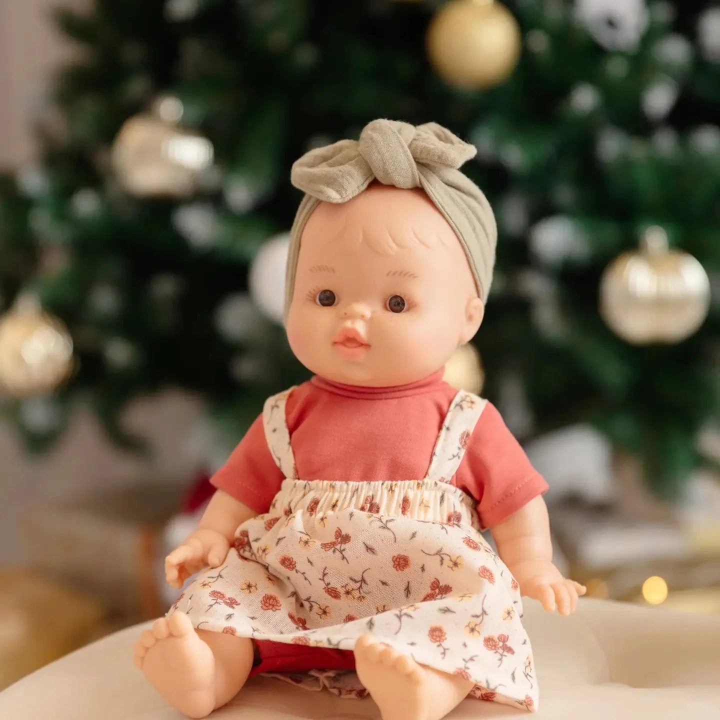 Baby Gordis - Frederica with Floral Overall Dress - Paola Reina Paola Reina Dolls Lil Tulips