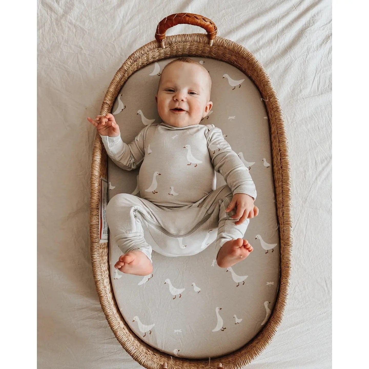 Bamboo Changing Pad Cover - Goose Gunamuna Lil Tulips