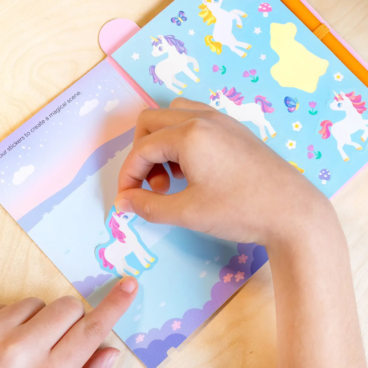 Busy Whiz Fun Pack - Unicorns Tiger Tribe Lil Tulips