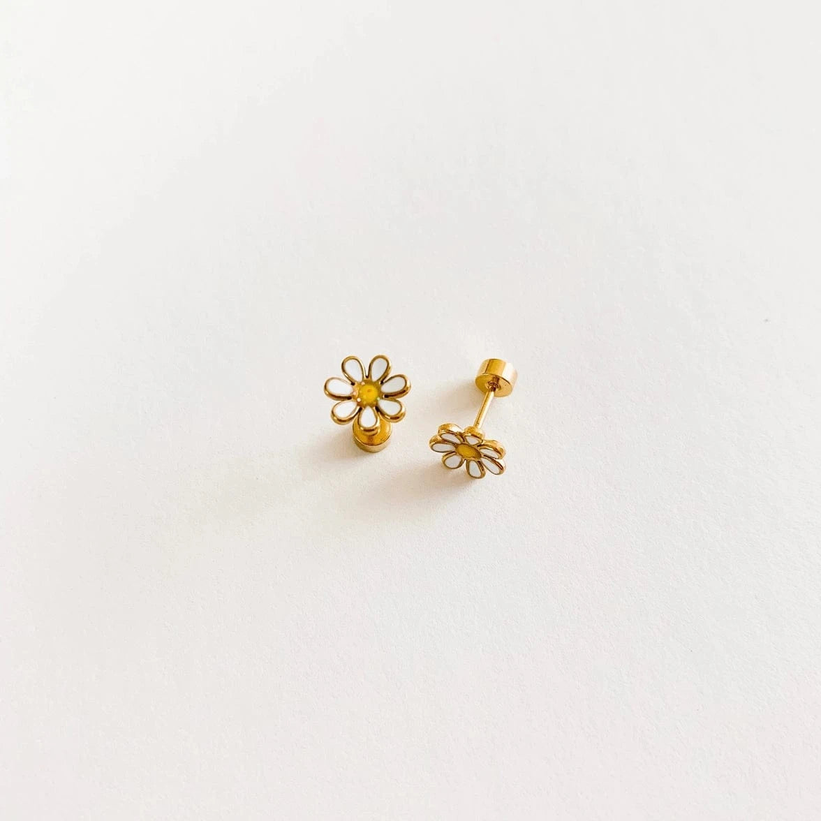 Daisy Flat Back Earrings Pip Pop Post Bracelets Lil Tulips