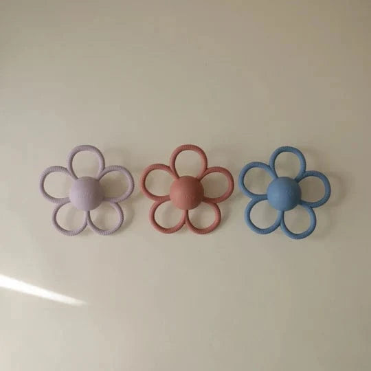 Daisy Rattle Teether - Faded Denim Mushie Lil Tulips