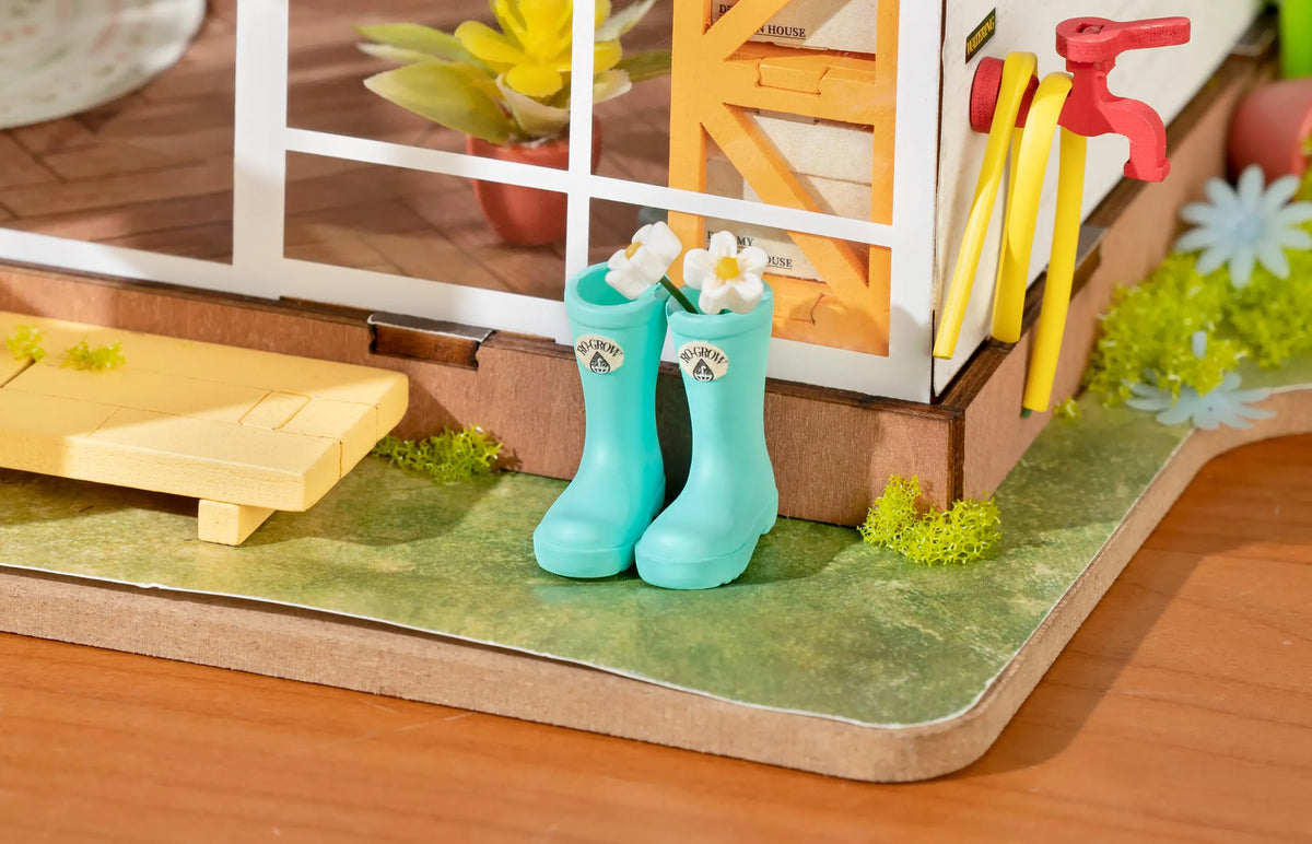 Diy Miniature House Kit: Dreamy Garden House Hands Craft Lil Tulips
