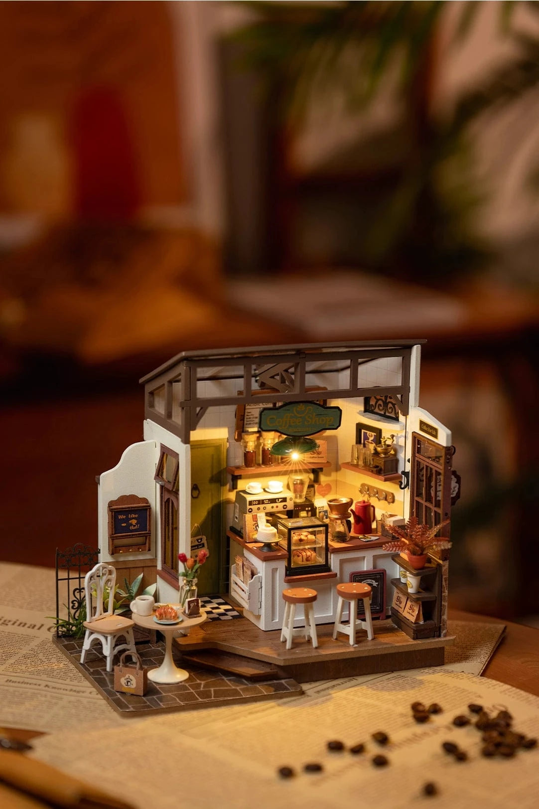 Diy Miniature House Kit: No. 17 Café Rolife Lil Tulips