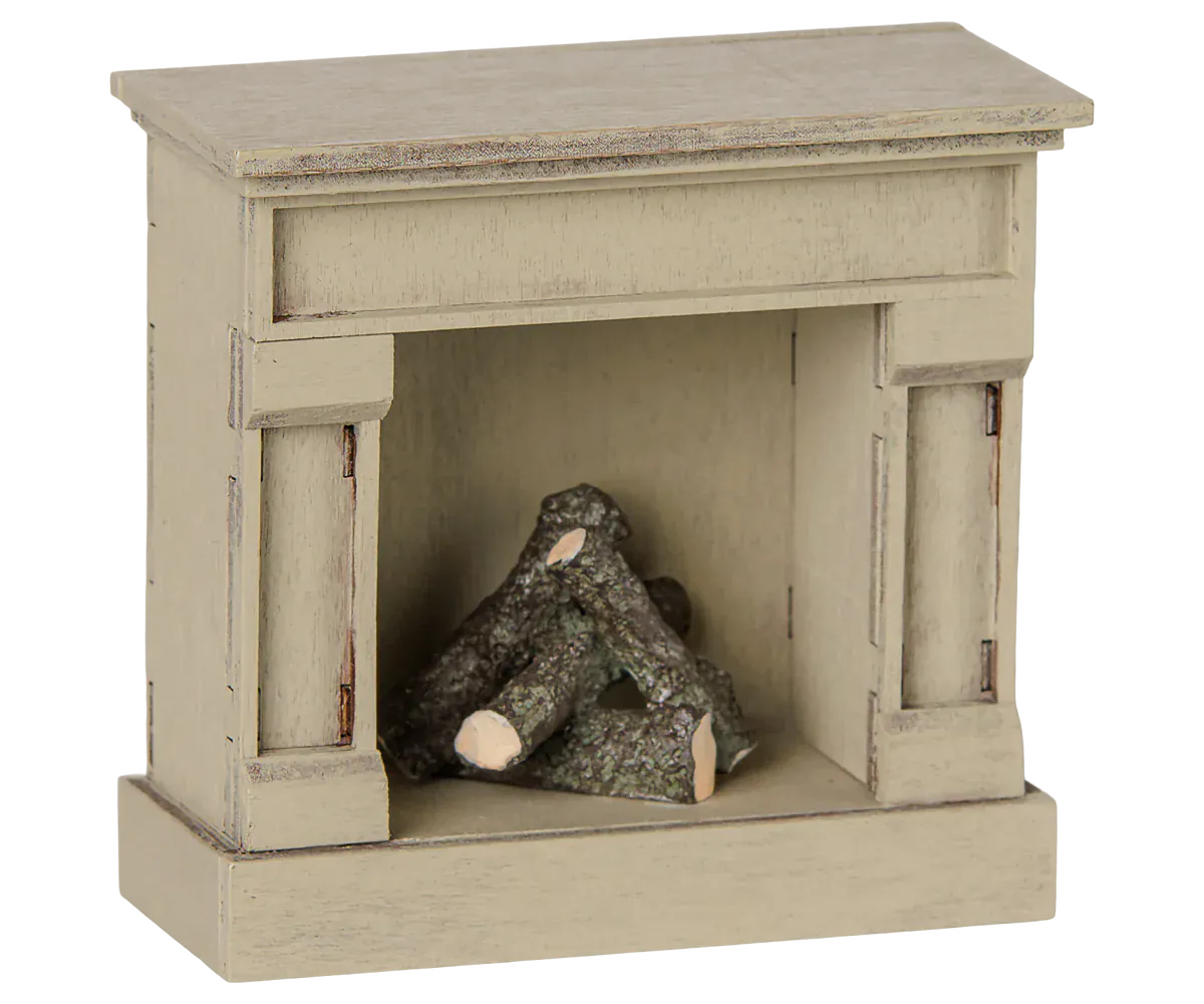 Fireplace, Mouse - Off White Maileg Lil Tulips