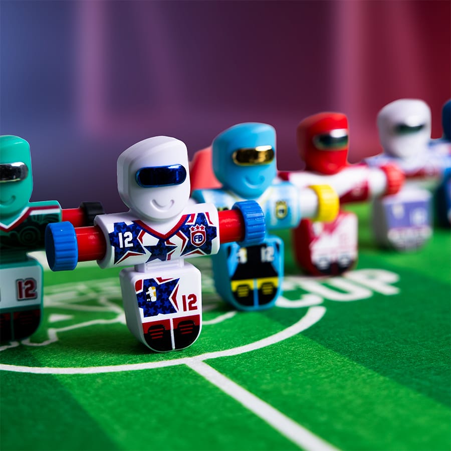 Foosbots Rivals - France Fat Brain Toys Lil Tulips