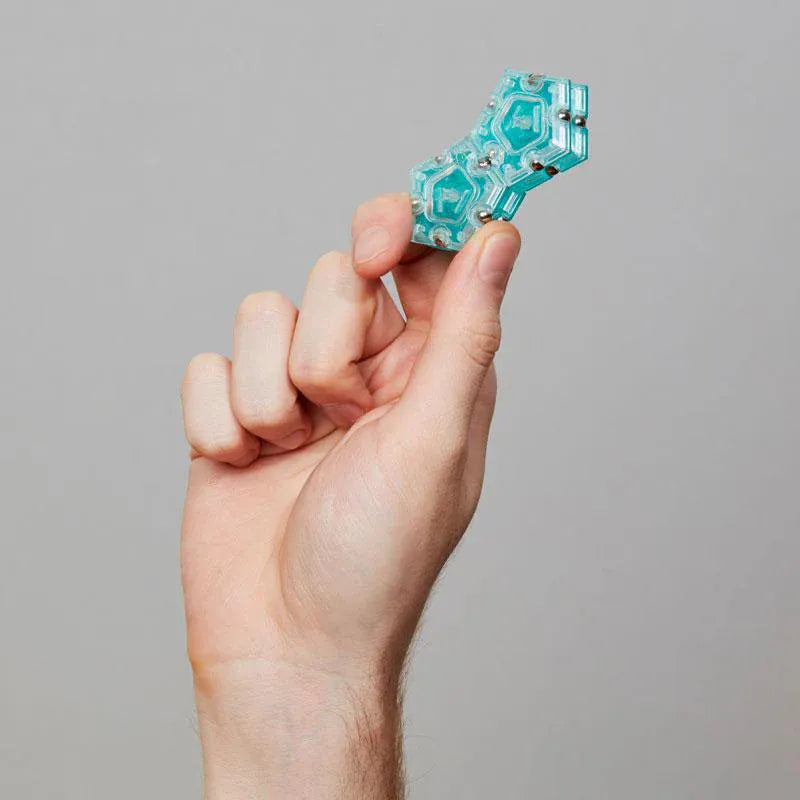 Geode Magnetic Fidget - Aqua Speks Lil Tulips