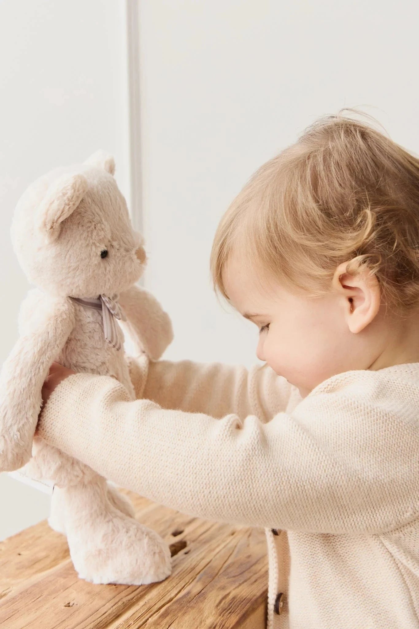 Georgie With Bow 30cm Snuggle Bunnies Lil Tulips