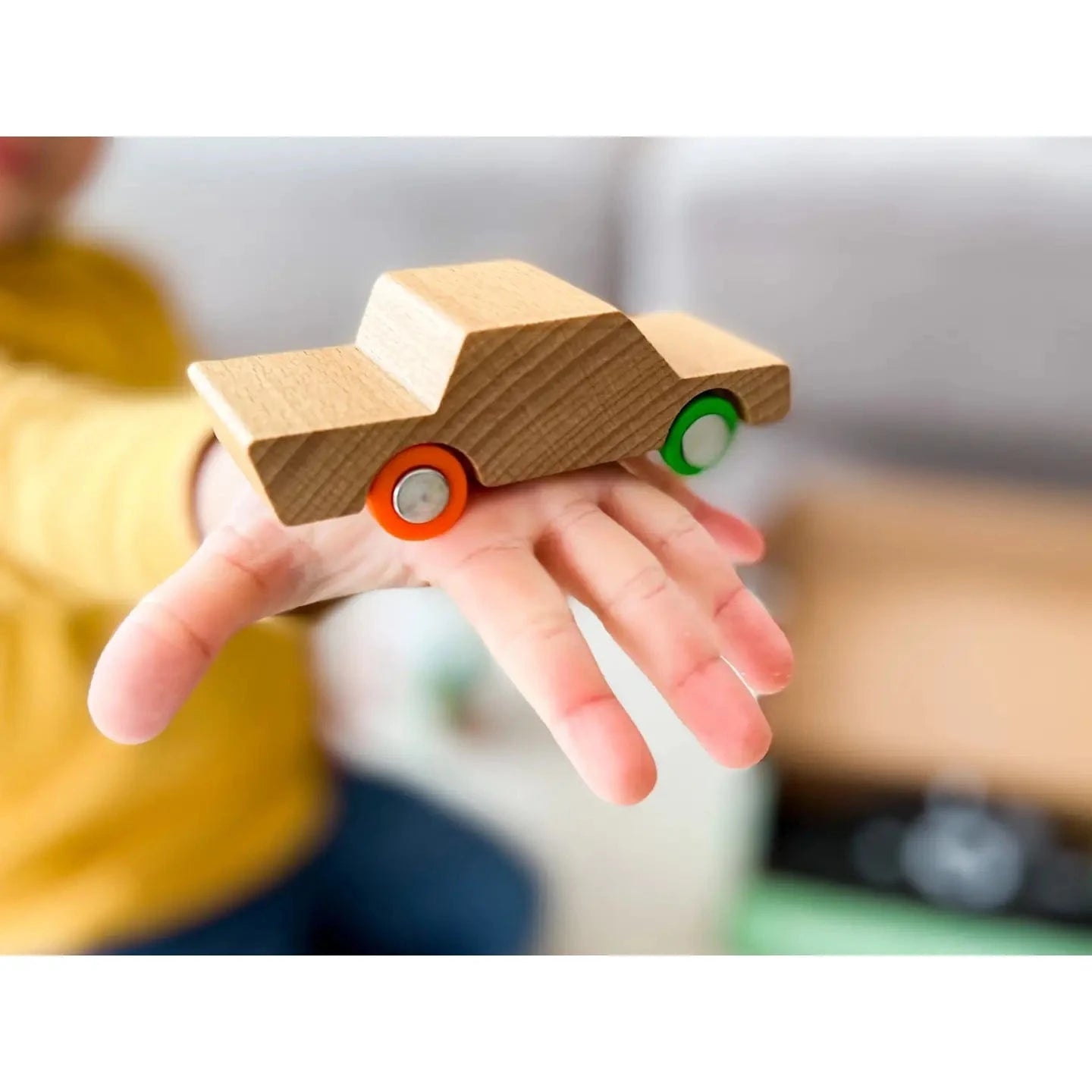 Highway - Long Flexible Road Set - With One Car waytoplay Lil Tulips