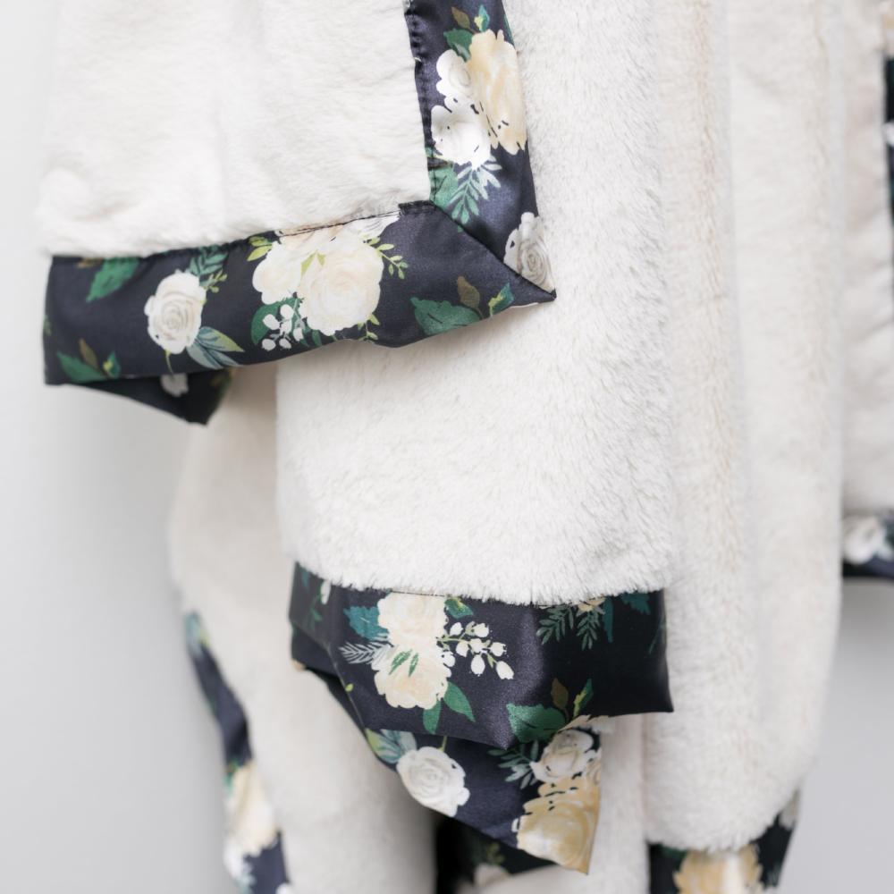 Ivory Lush Rose Blossoms Satin Border Blanket Saranoni Lil Tulips