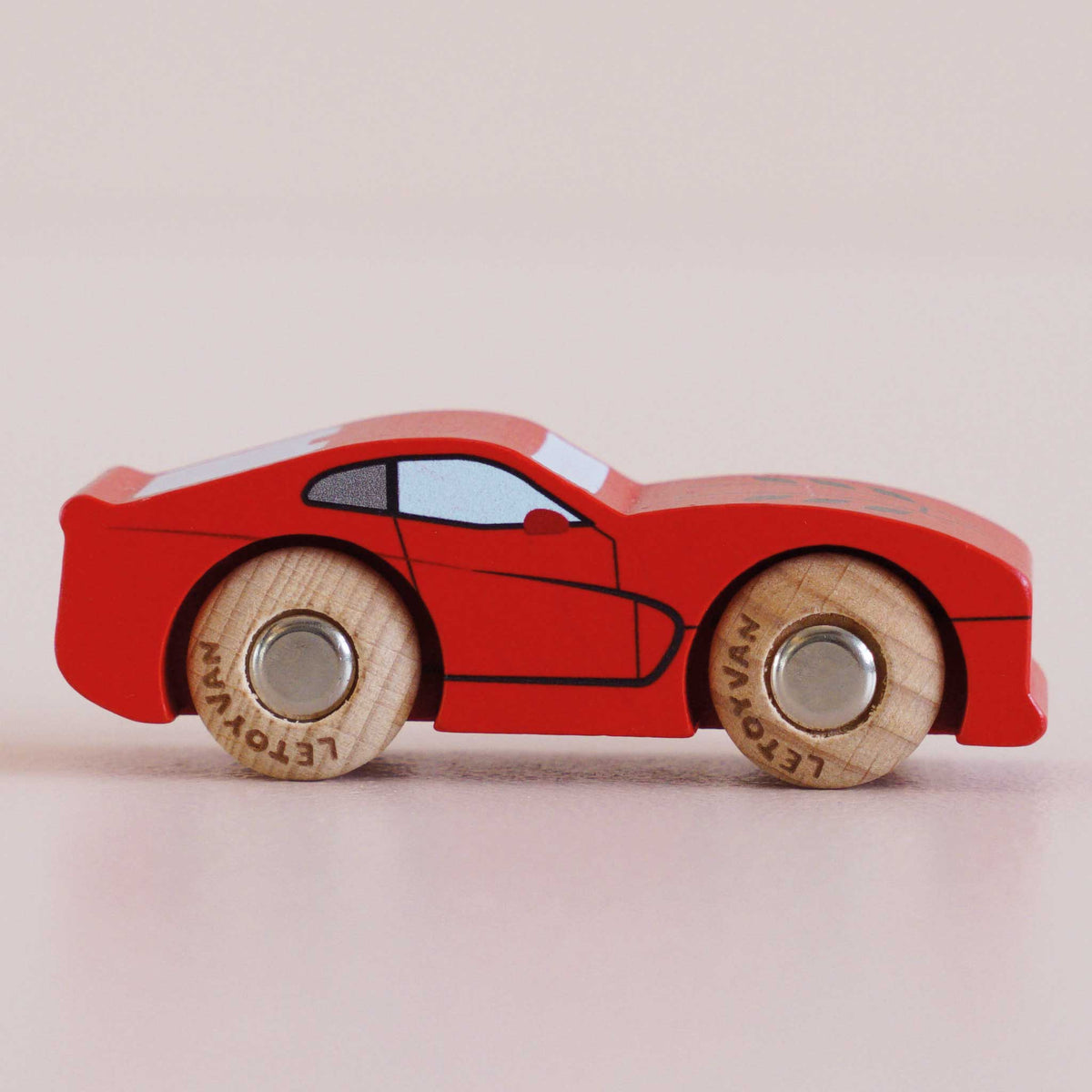 Jasper Wooden Vehicle (GT100) Le Toy Van Lil Tulips