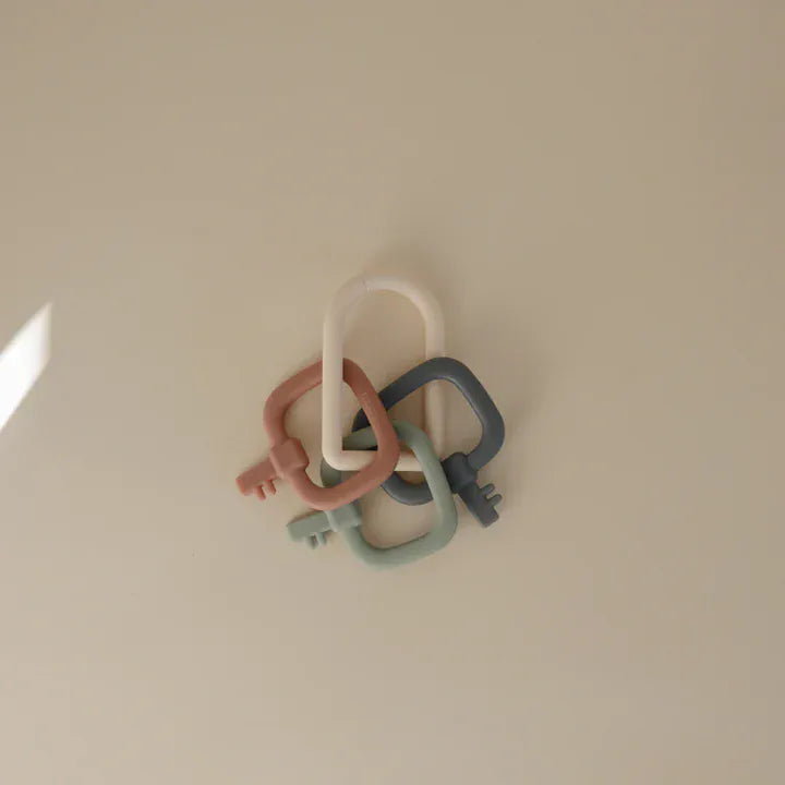 Key Toy Mushie Lil Tulips