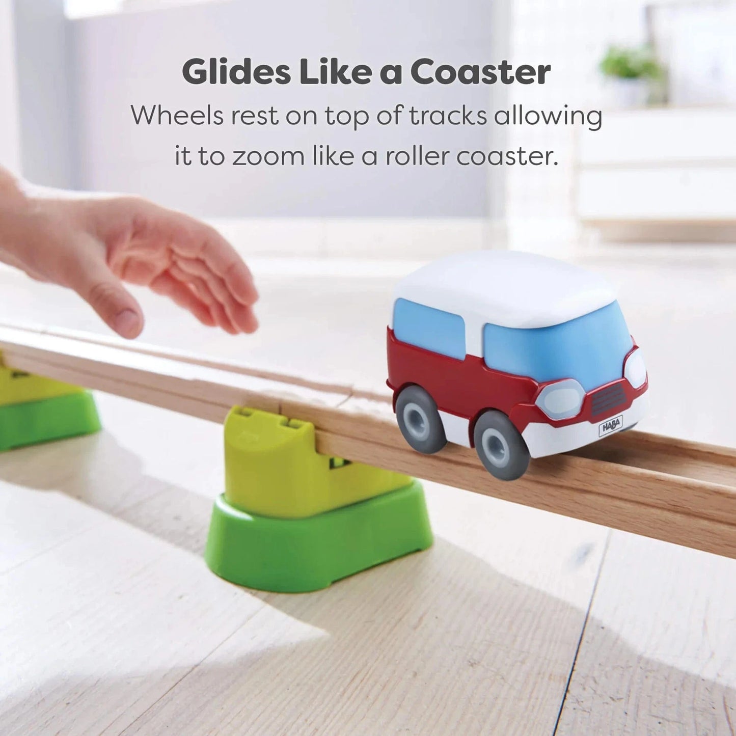 Kullerbu Red White Mini Bus haba Lil Tulips