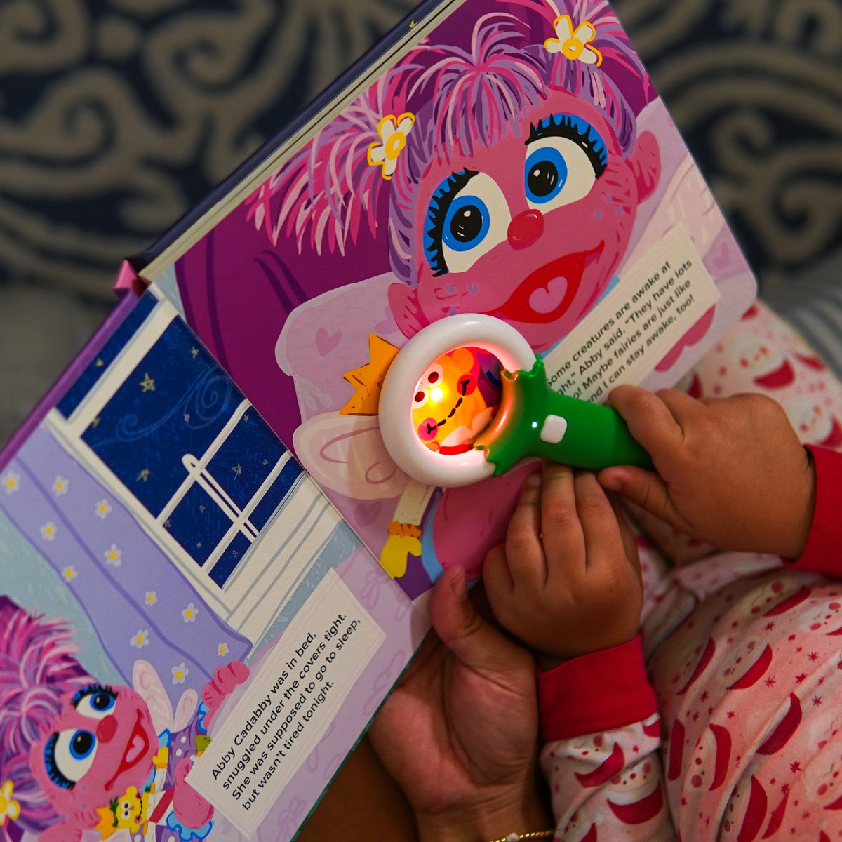 Light-Up Library™ - Abby’s Garden Sounds Glo Pals Lil Tulips