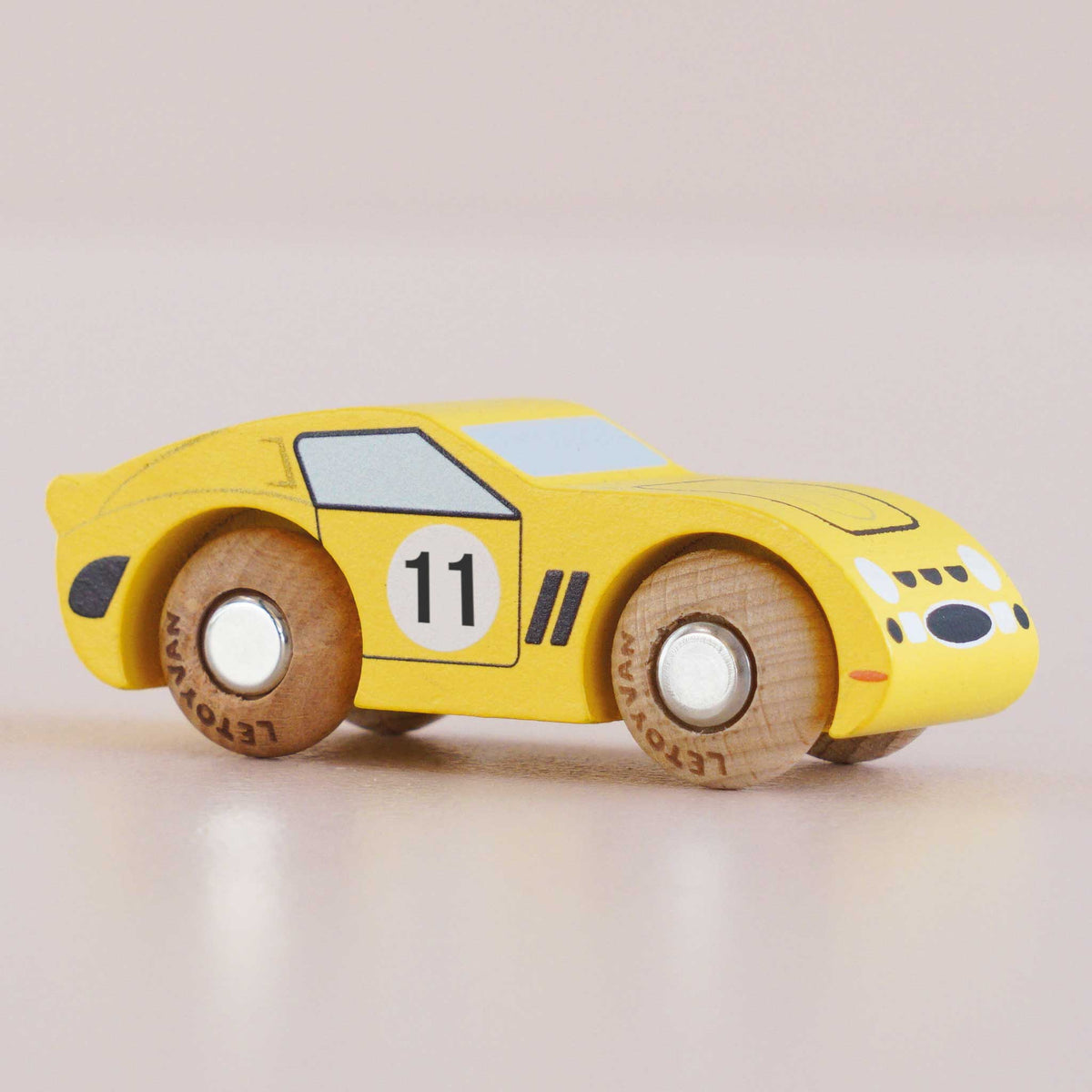 Luca Wooden Vehicle (GT135) Le Toy Van Lil Tulips