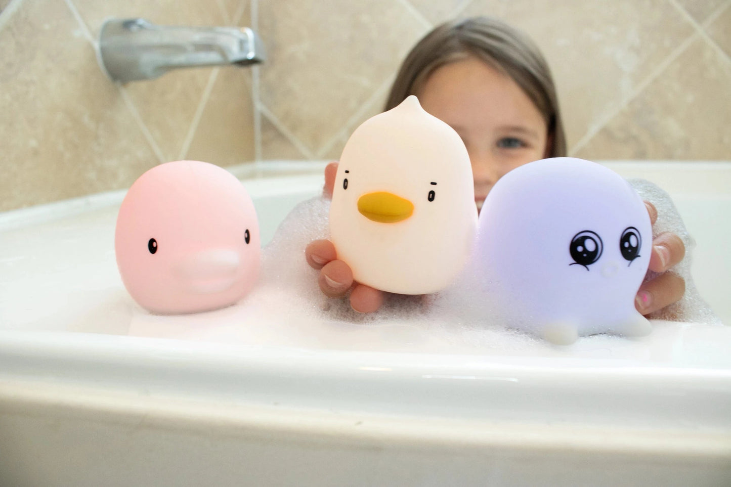 Lumisplash Glowing Bath Toys Lumieworld Lil Tulips