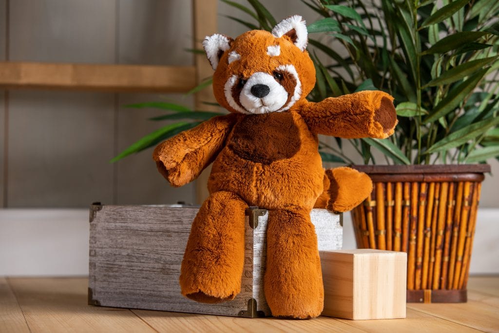 Marshmallow Red Panda Mary Meyer Lil Tulips