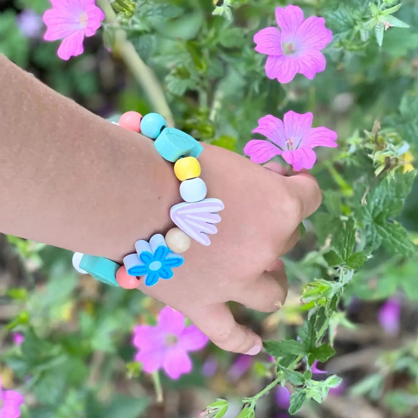 Mini Wildflower Bracelet Gift Kit Cotton Twist Lil Tulips