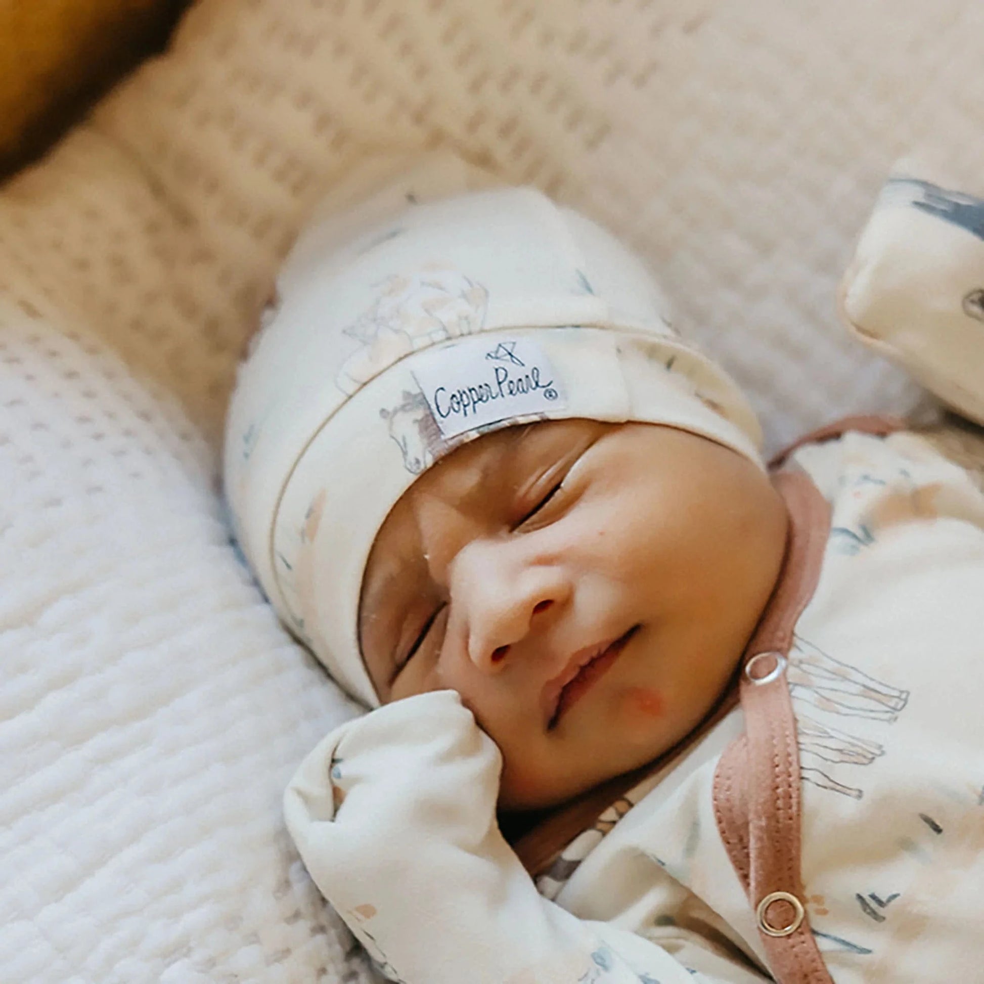 Montana Top Knot Hat Copper Pearl Copper Pearl Lil Tulips