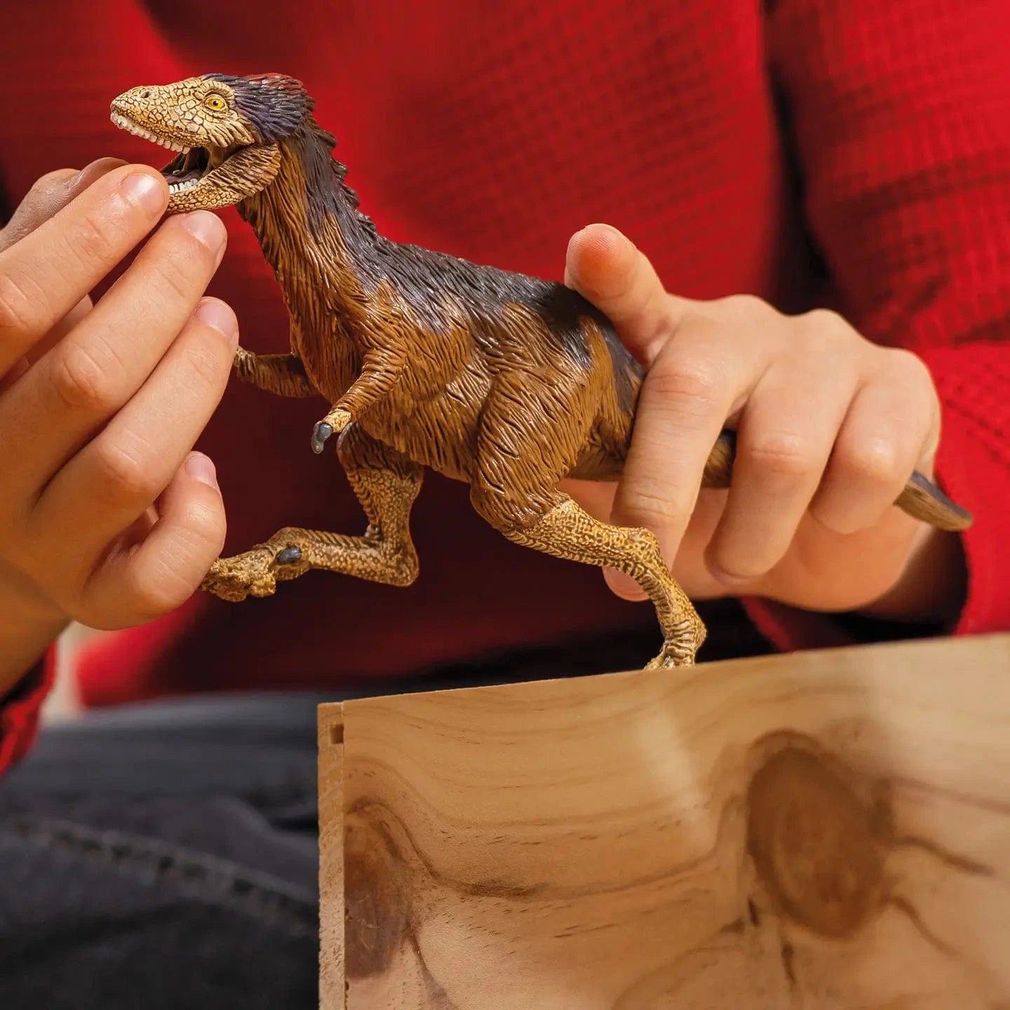 Moros Intrepidus Dinosaur Toy with Movable Jaw Schleich Lil Tulips