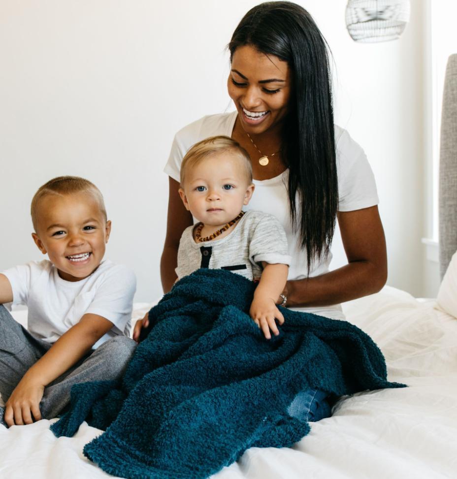 Nautical Blue Bamboni Blanket Saranoni