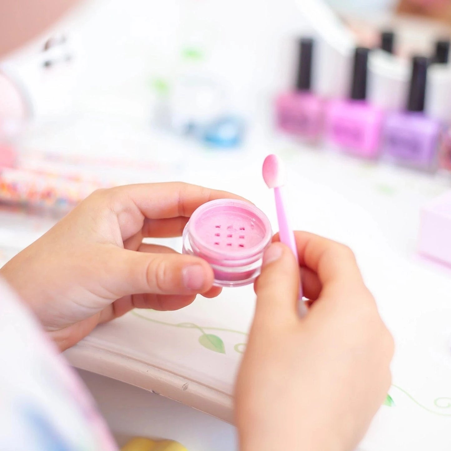 Oh Flossy Sweet Treat Makeup Set Oh Flossy Lil Tulips