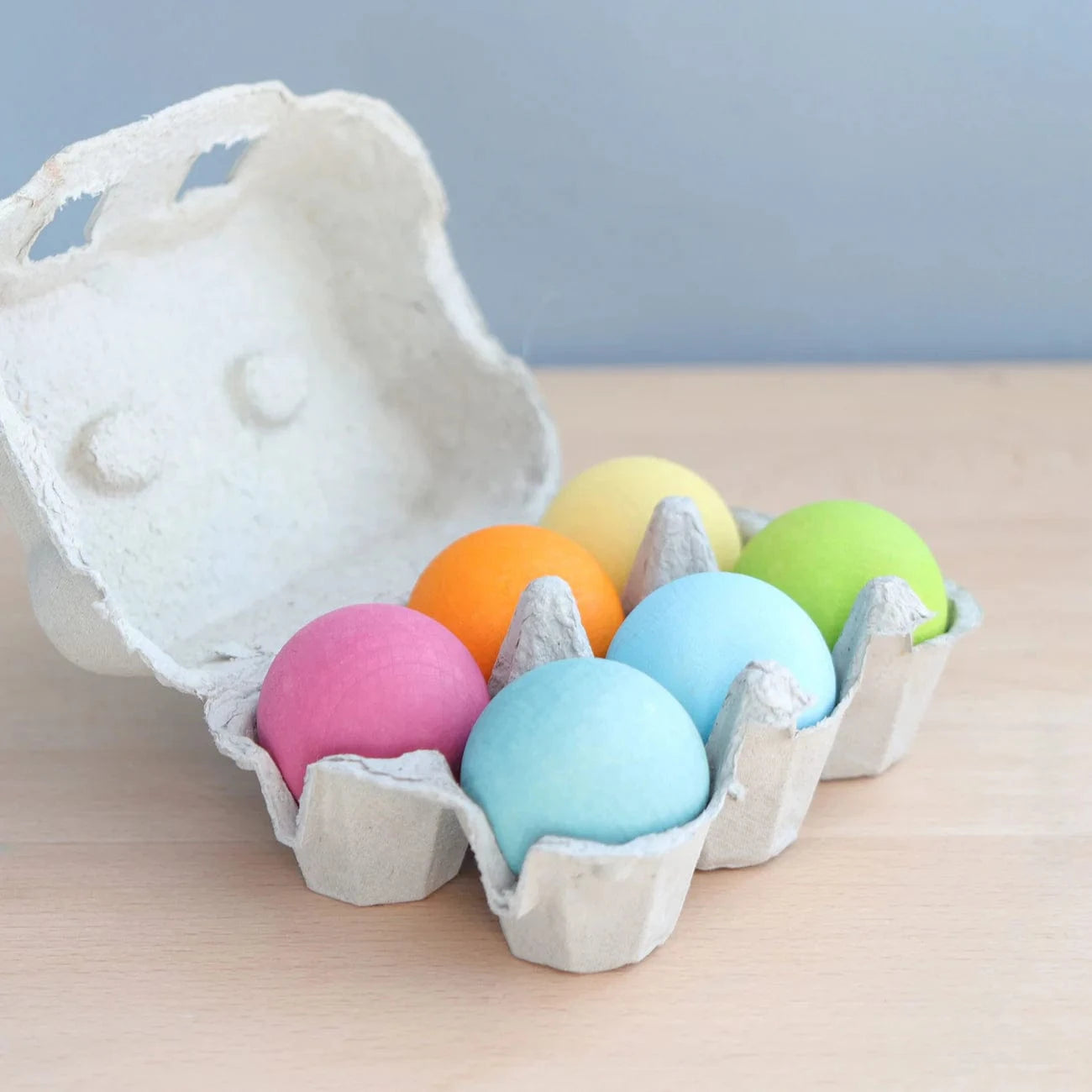 Pastel 6 Wooden Balls Grimm's Lil Tulips