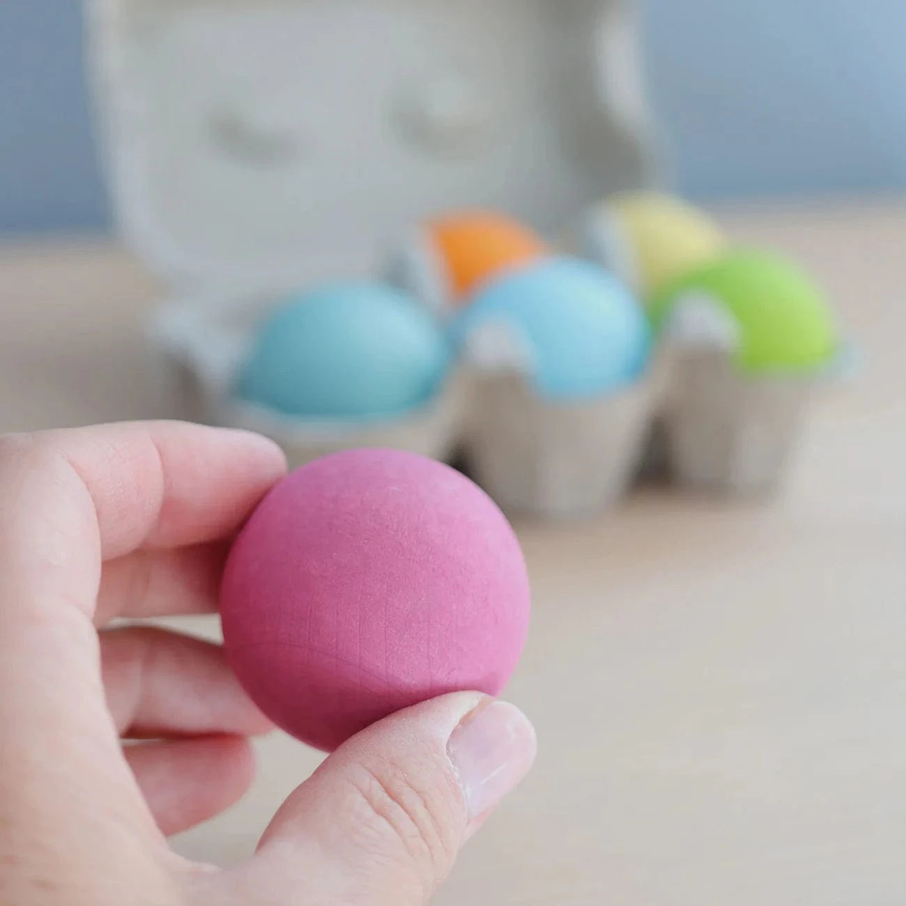 Pastel 6 Wooden Balls Grimm's Lil Tulips