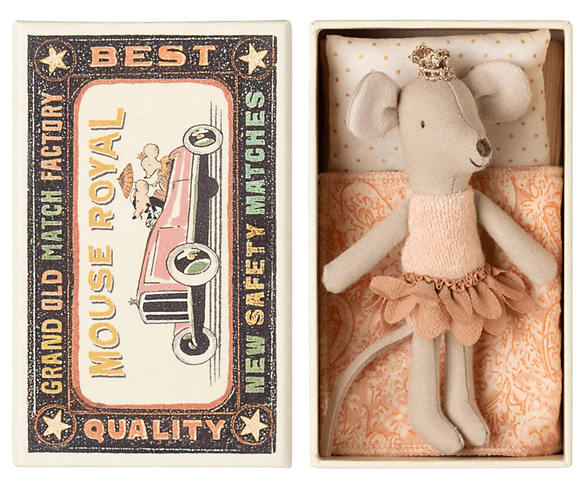 Princess mouse, Little sister in matchbox Maileg Lil Tulips