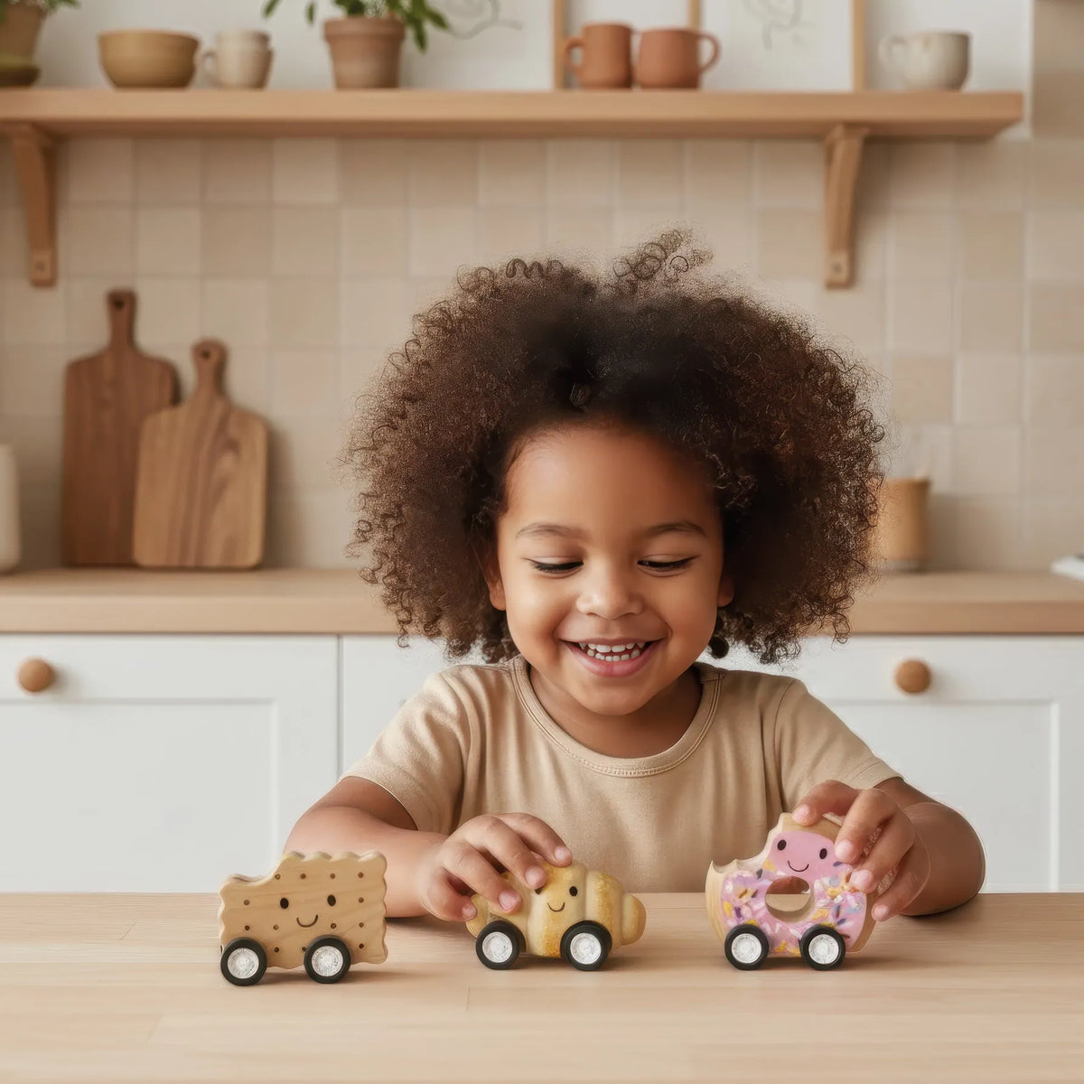 Speedy Monkey Pull Back Bakery wooden toy styles