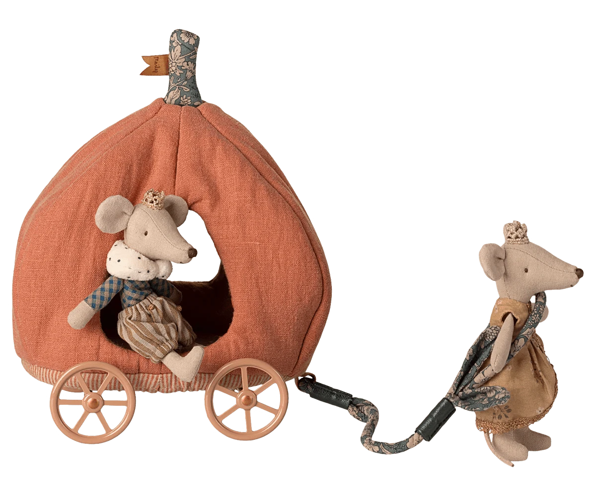 Pumpkin Carriage, Mouse Maileg Lil Tulips