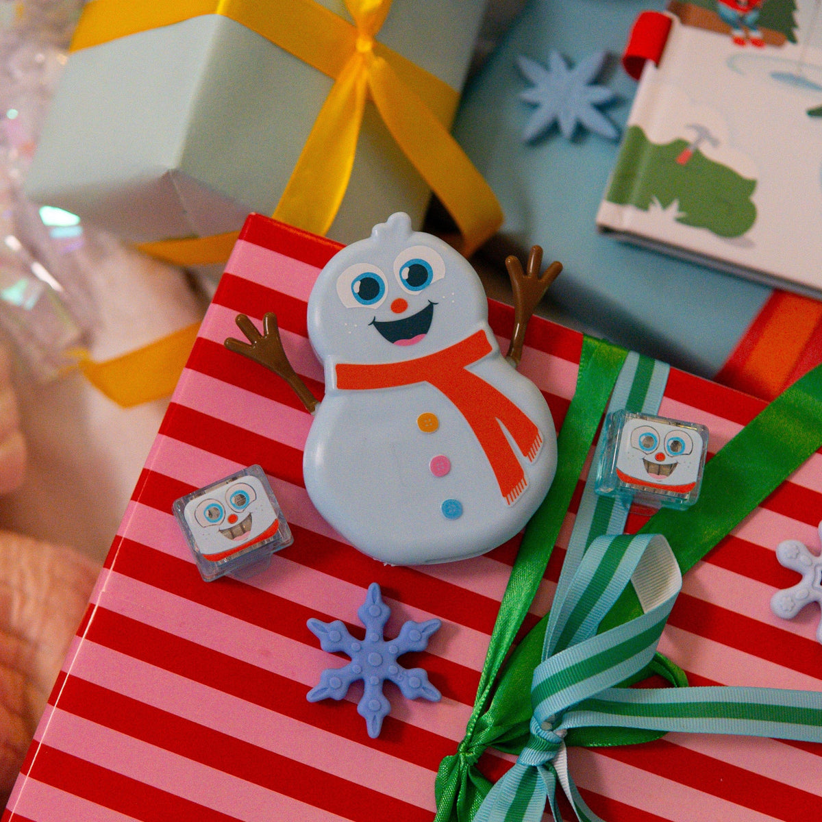 Scoops the Snow Pal Light-Up Character Glo Pals Lil Tulips