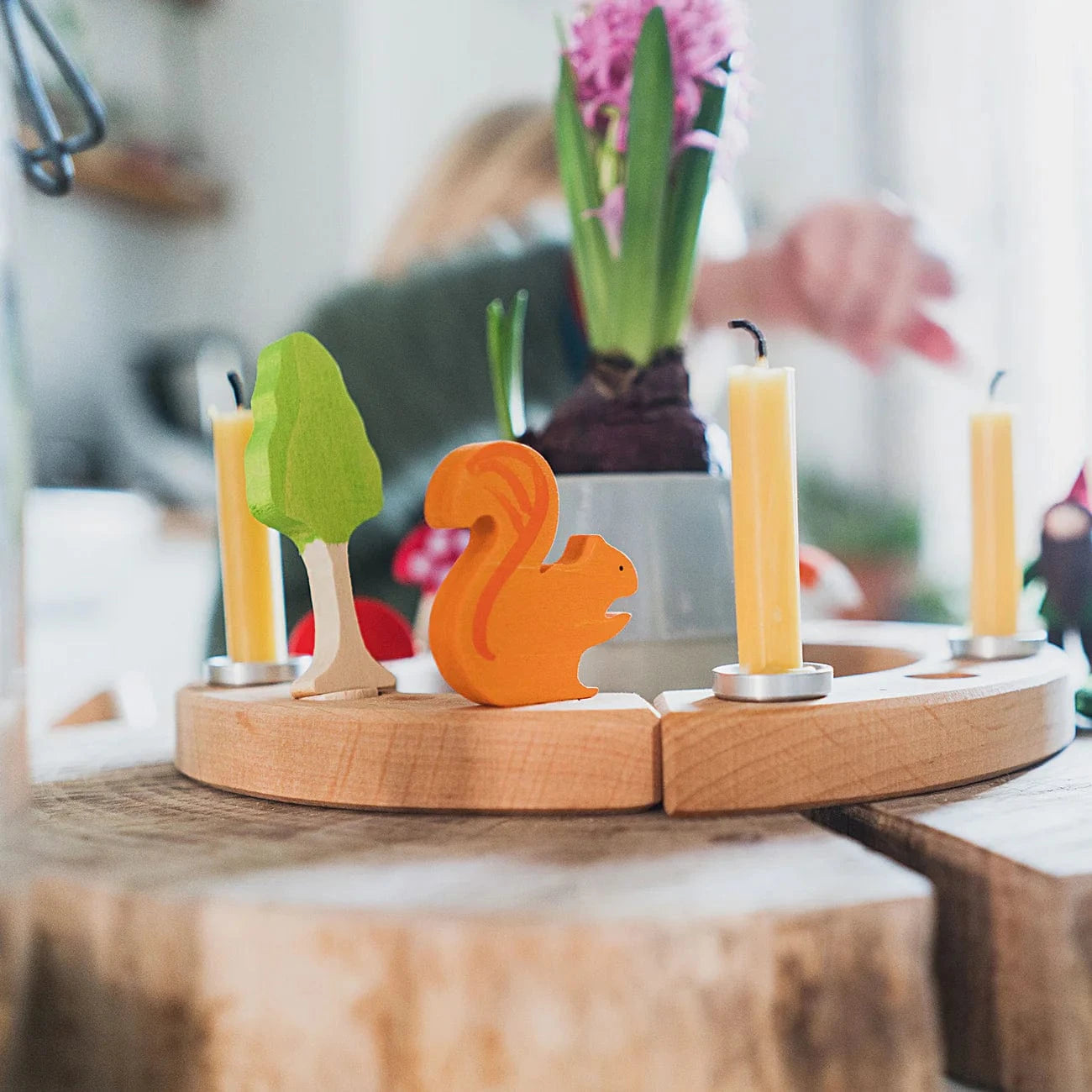 Small Celebration Ring Natural Grimm's Lil Tulips