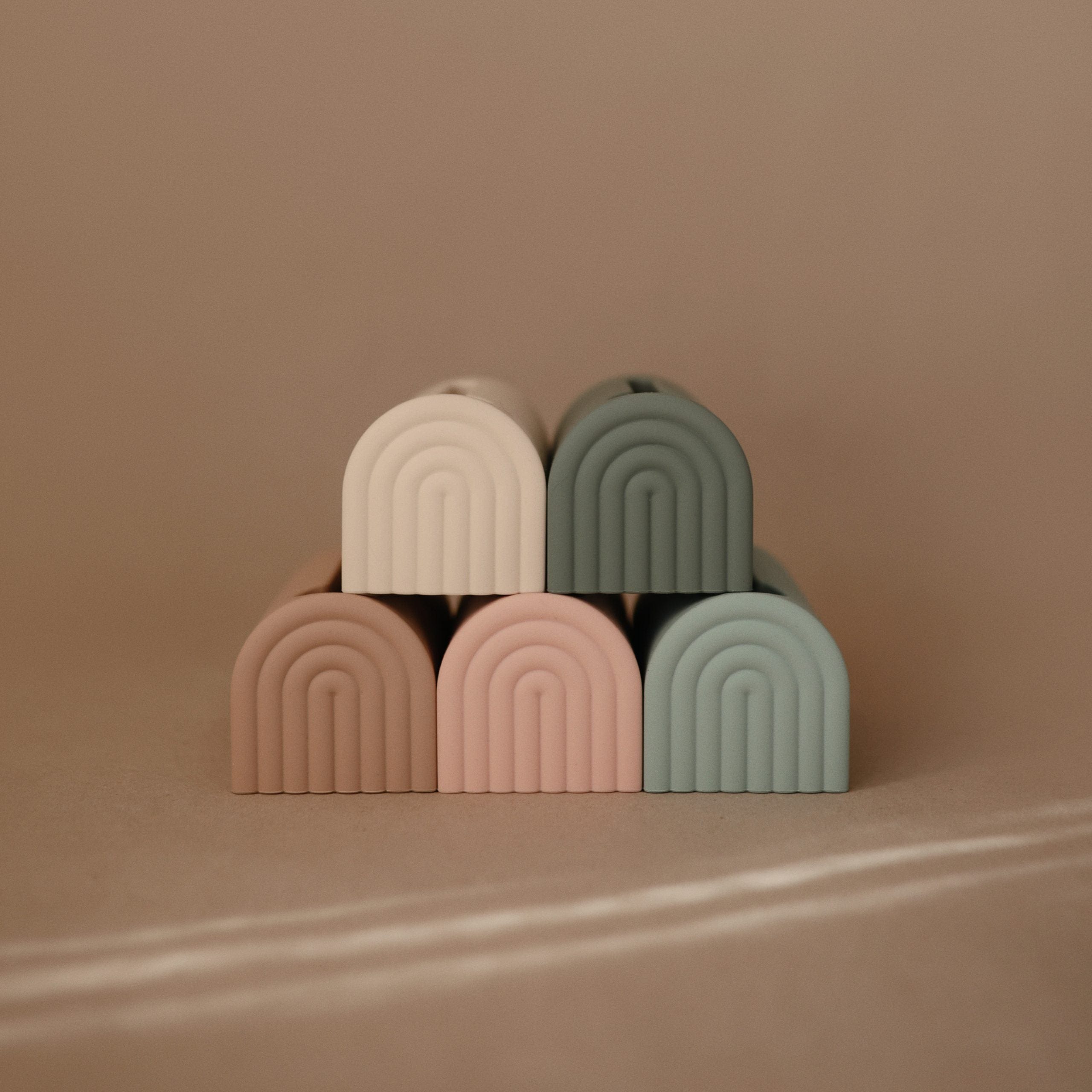 Spout Cover (Cambridge Blue) Mushie Lil Tulips