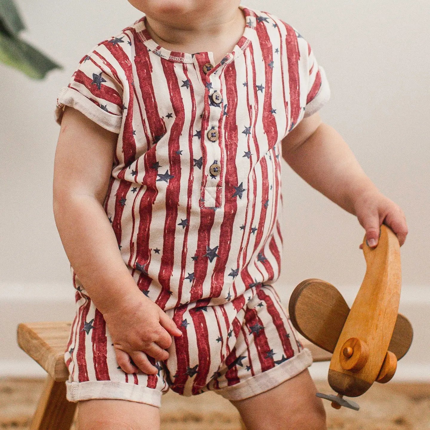 Stars & Stripes Romper Burt's Bees Baby Lil Tulips