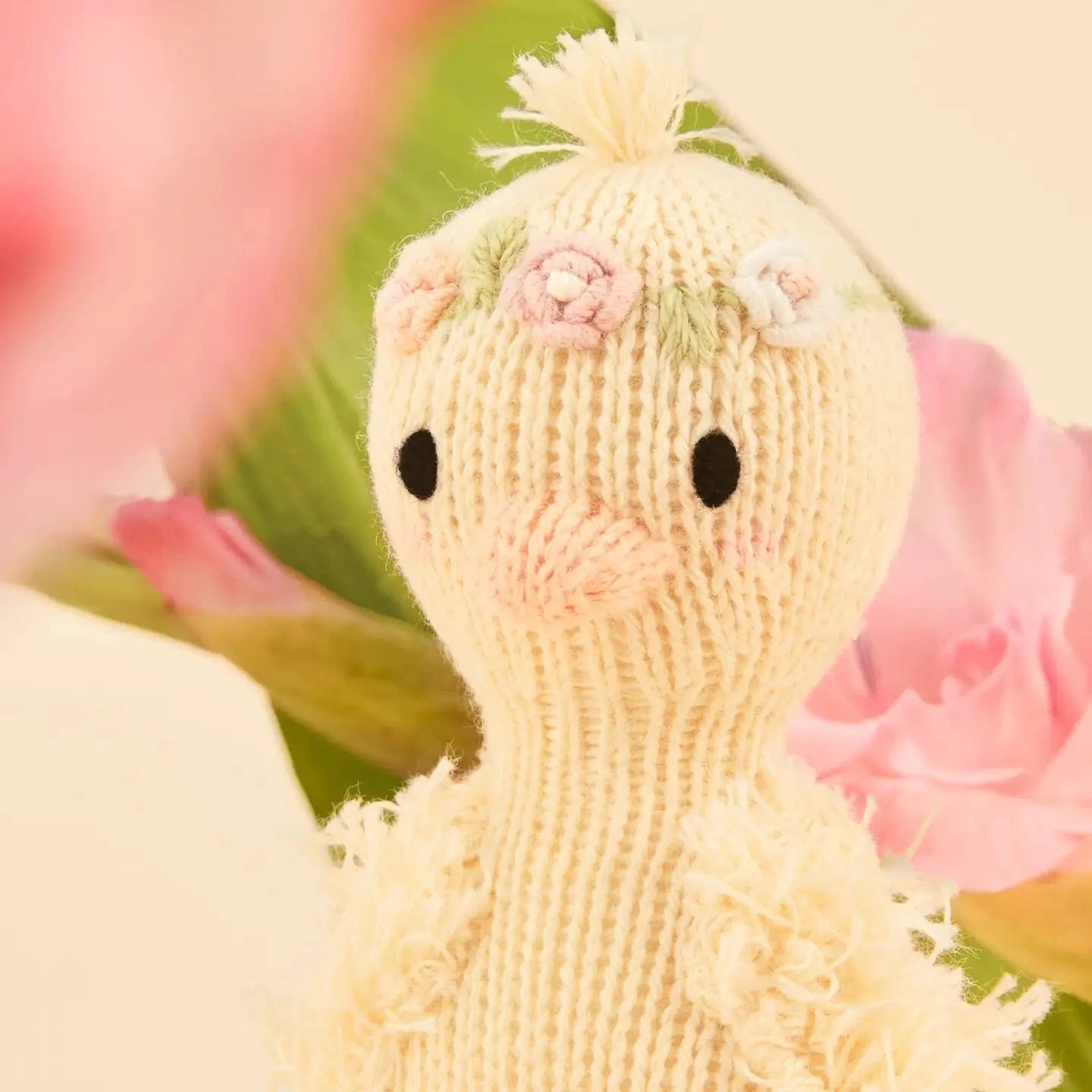 Tiny Flora the Duckling (Mauve) with Floral House cuddle+kind Lil Tulips
