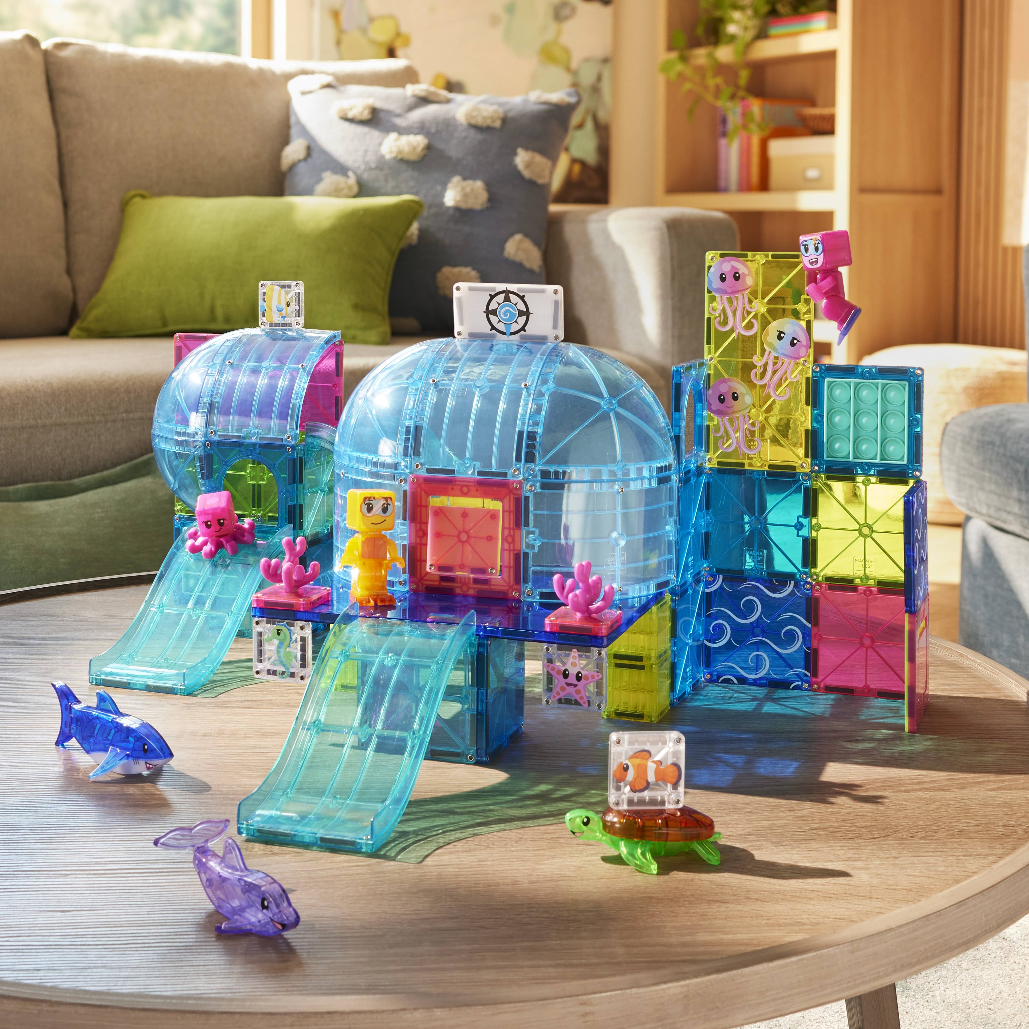 Undersea Adventure 58 Piece Set Magna-Tiles Lil Tulips