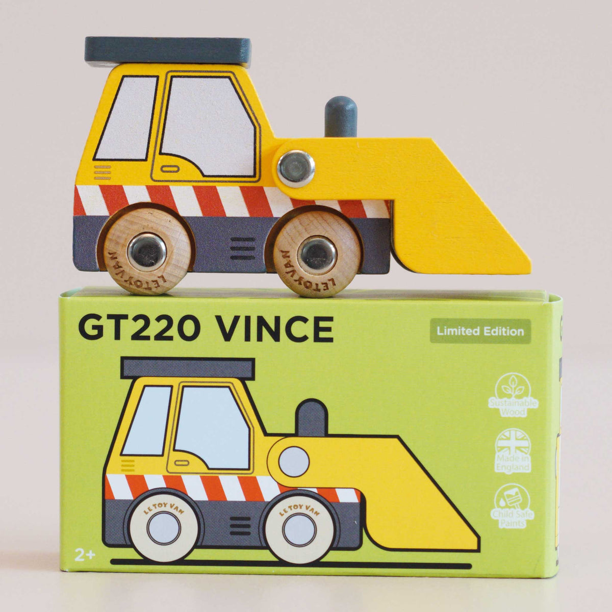 Vince Wooden Vehicle (GT220) Le Toy Van Lil Tulips