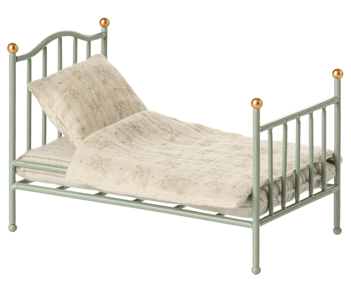 Vintage single bed, Mouse - Mint Maileg Lil Tulips