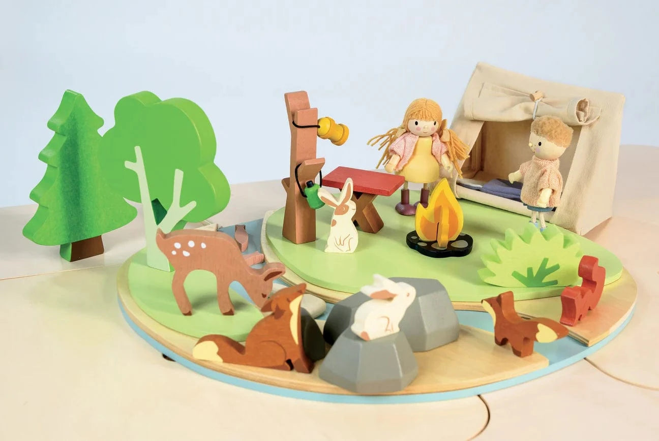 Wildlife Camping Playset Tender Leaf Lil Tulips