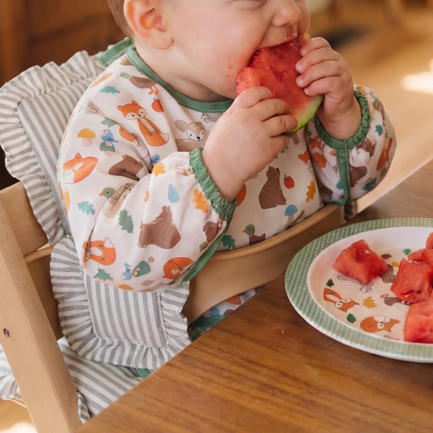 Woodland Itzy Everywhere Bib™ - Long Sleeve Water-Resistant Bib Itzy Ritzy Lil Tulips