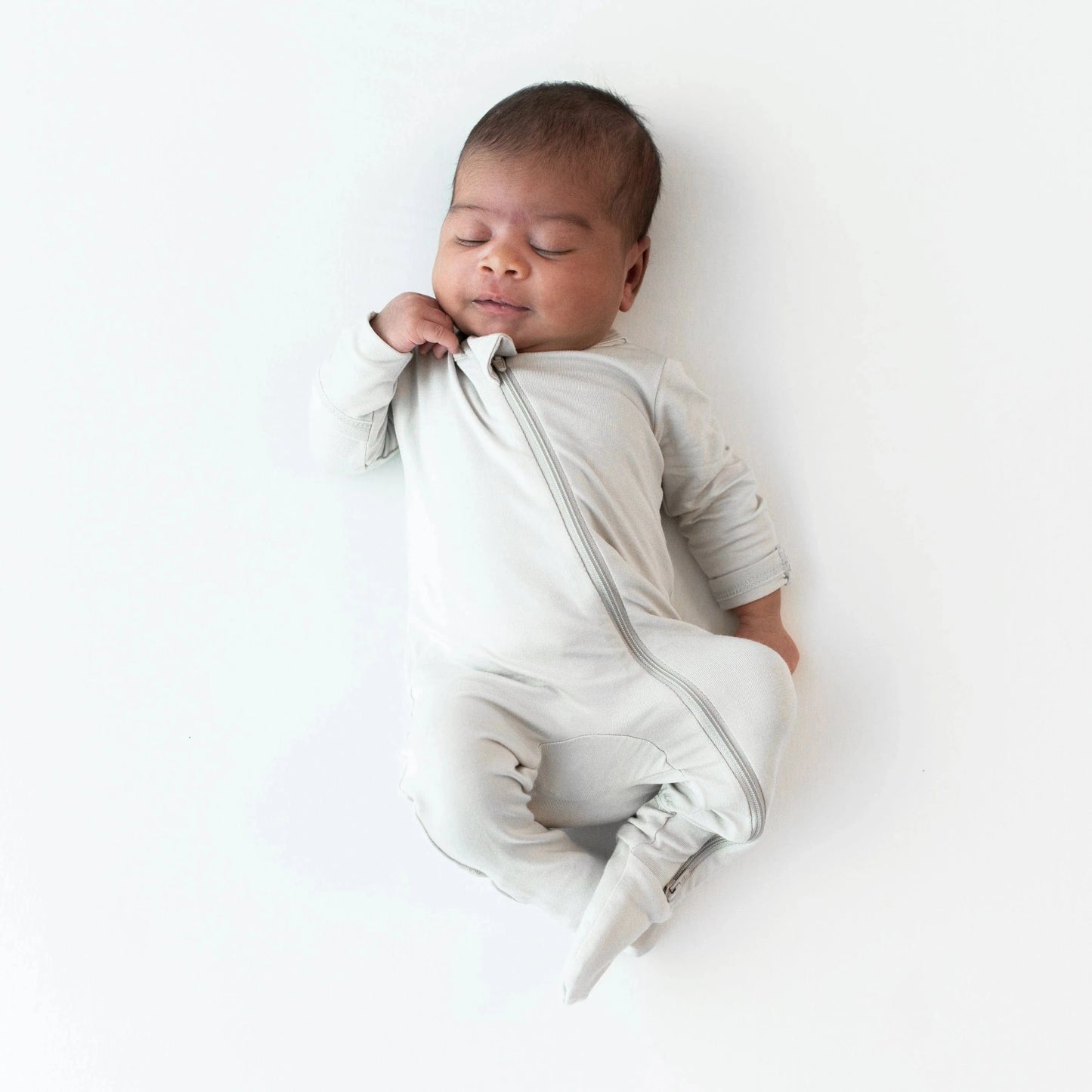 Zippered Footie in Oat Kyte Baby Lil Tulips