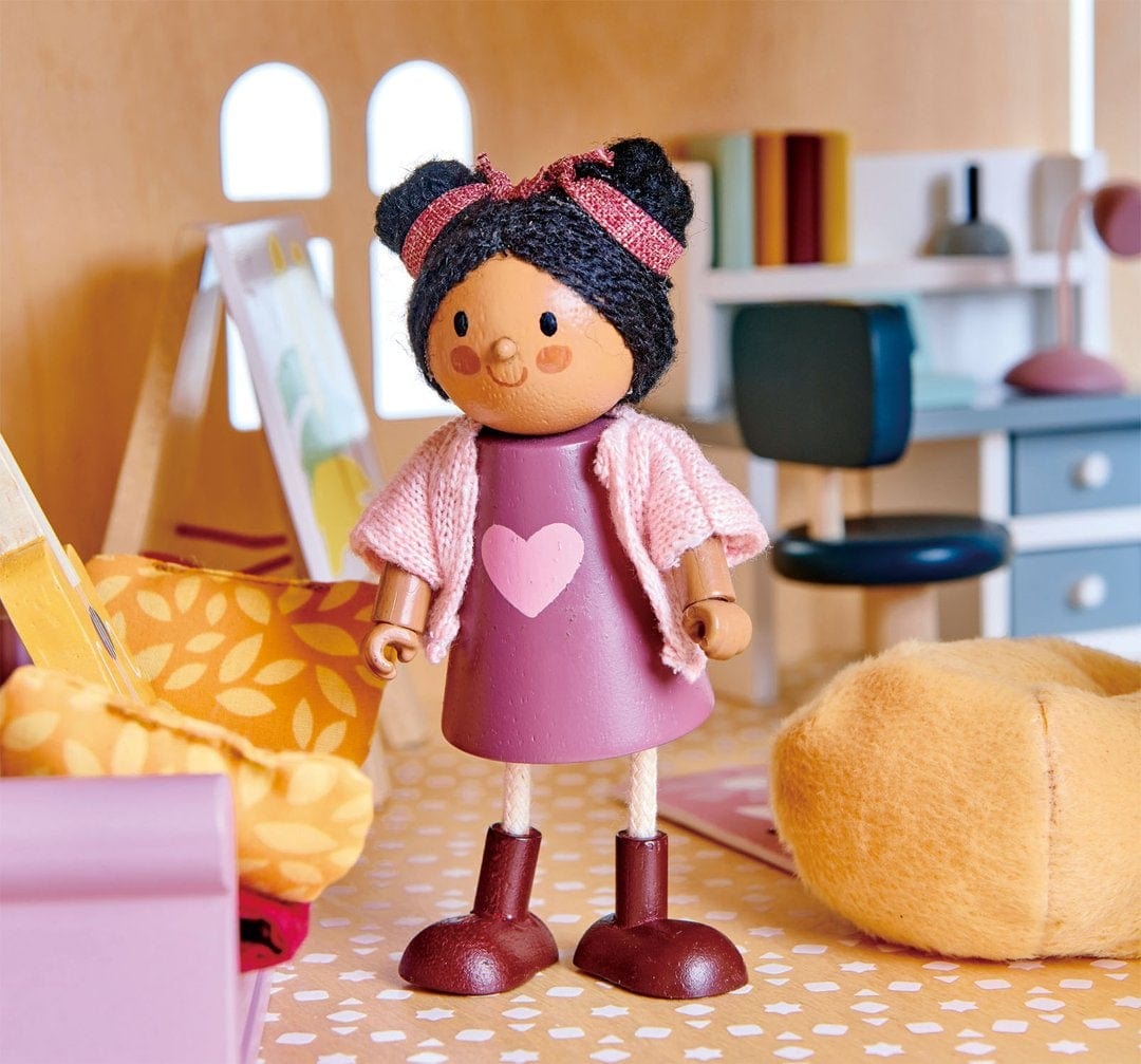 Ayana and her Cat Tender Leaf Lil Tulips