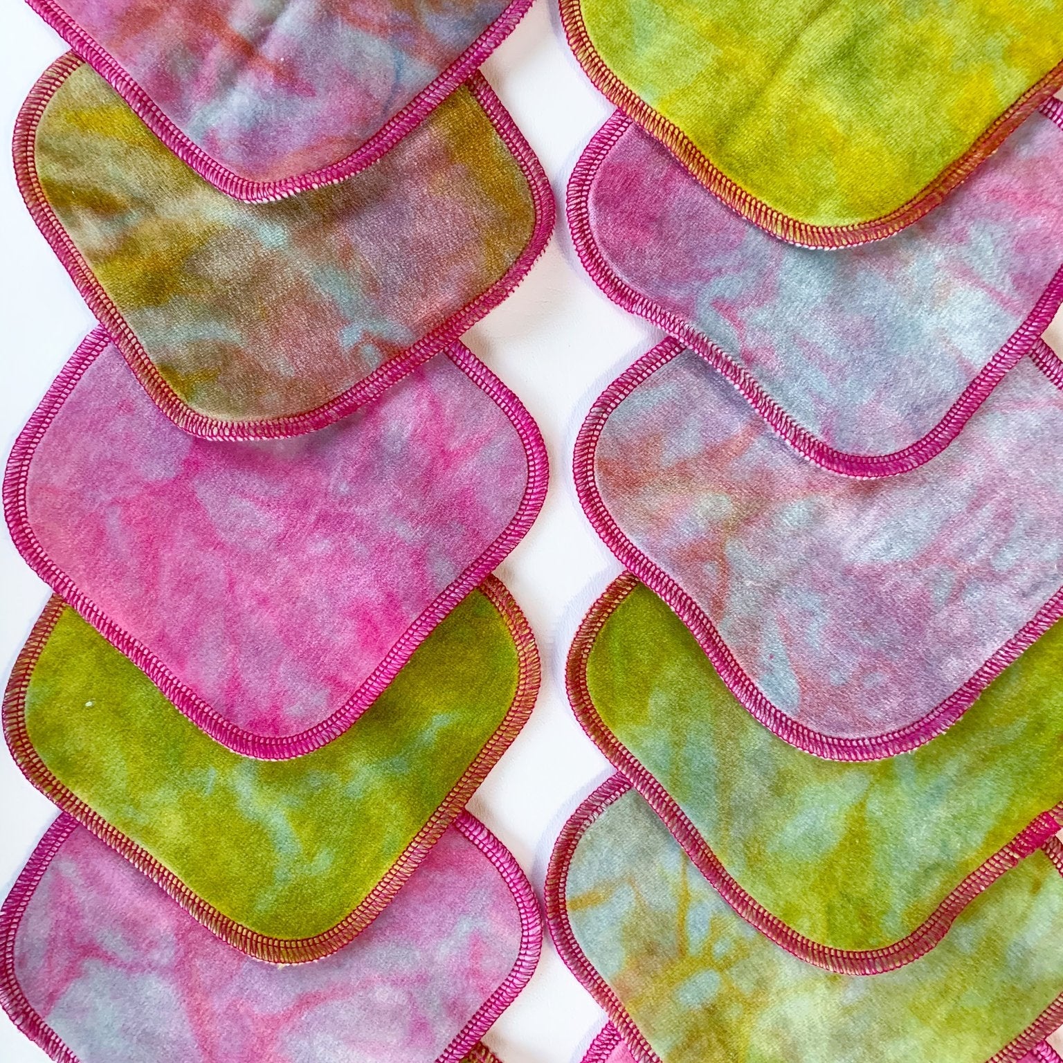 Strawberry Kiwi Smoothie 6-pack Tie Dye Organic Wipes
