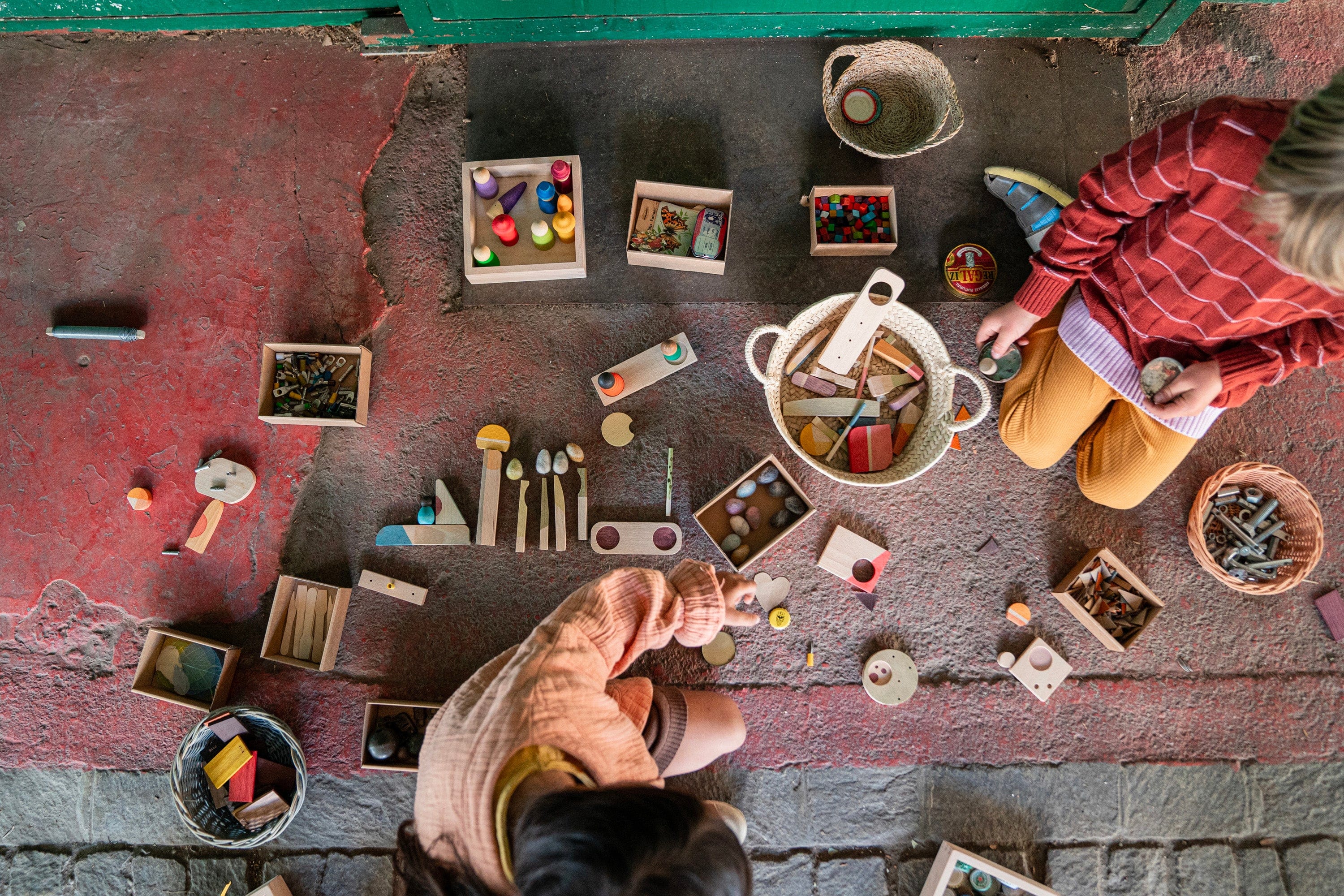 Happy Place Play Set Grapat Lil Tulips