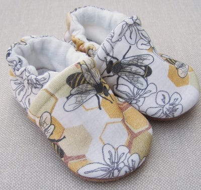 Honeycomb Organic Slippers Snow + Arrow Lil Tulips