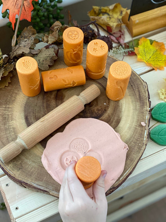 Let's Roll – Seasons Play Set Yellow Door US LLC Lil Tulips