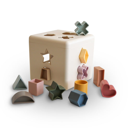 Shape Sorting Box Mushie Lil Tulips
