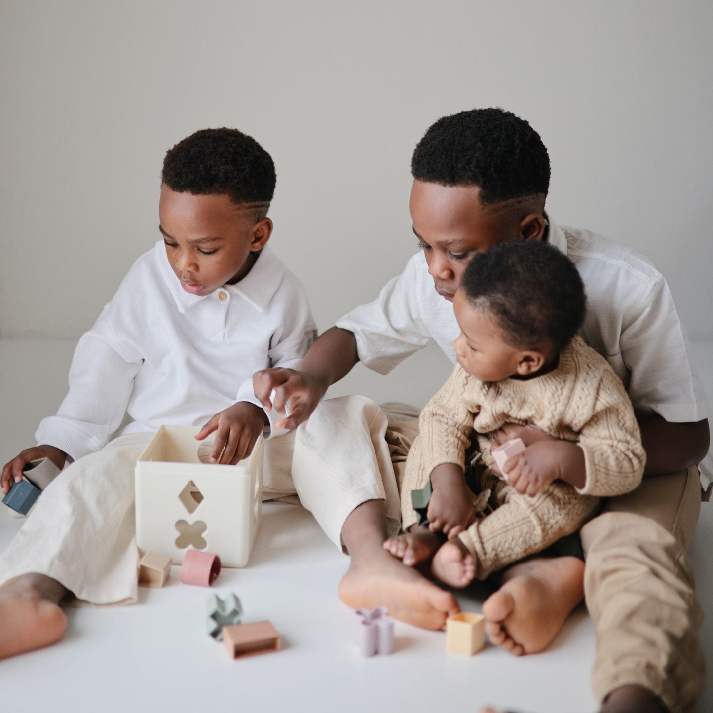 Shape Sorting Box Mushie Lil Tulips